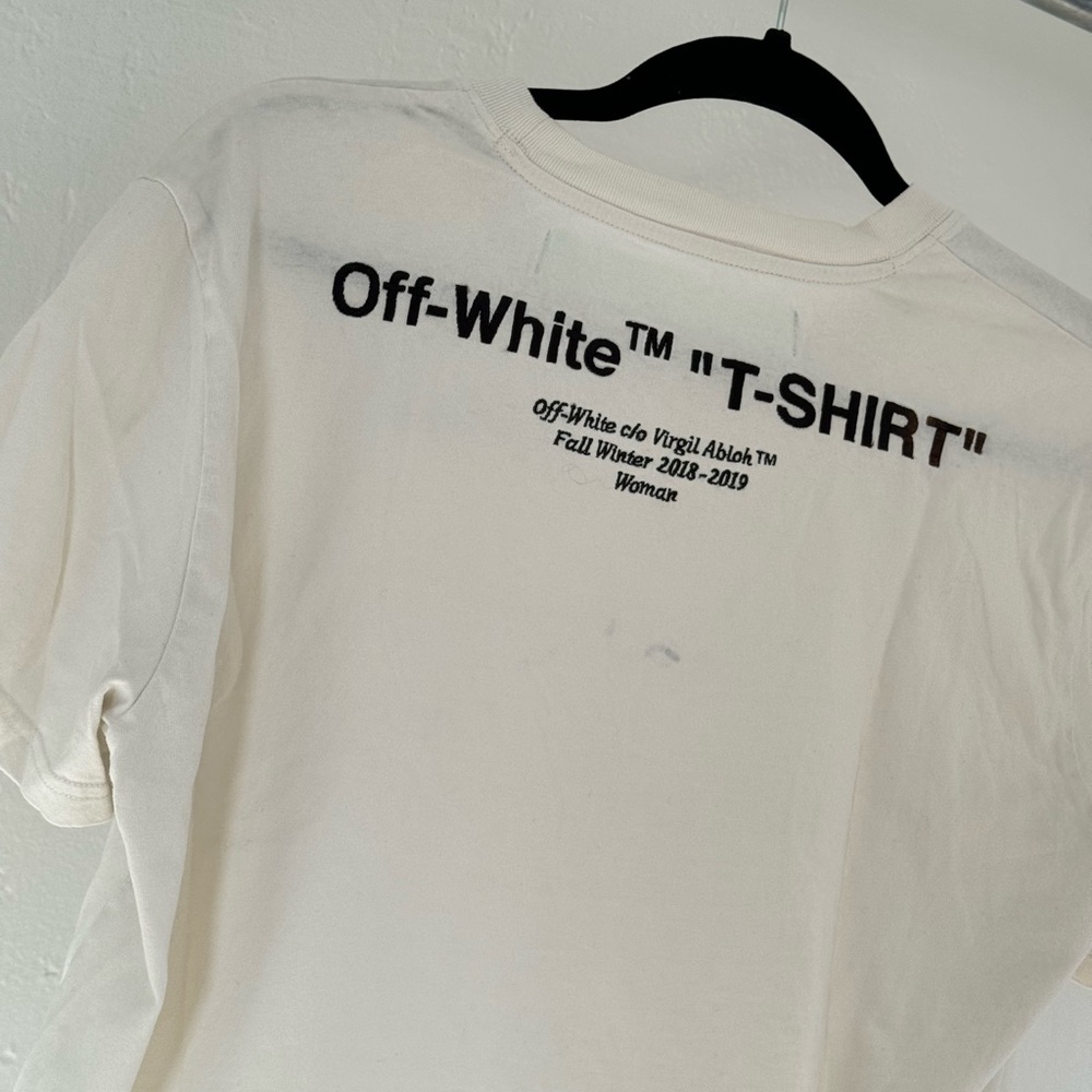 ☃️ Off- White T Shirt from 2019 Virgil Abloh ⛄️